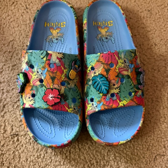 Crocs Disney stitch slipper sandal - Picture 1 of 2